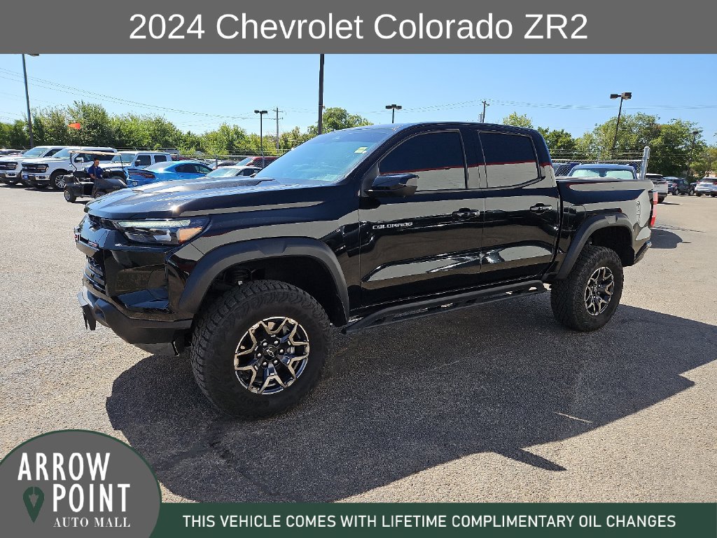 Used 2024 Chevrolet Colorado ZR2 w/ Technology Package AWD/4WD image 5