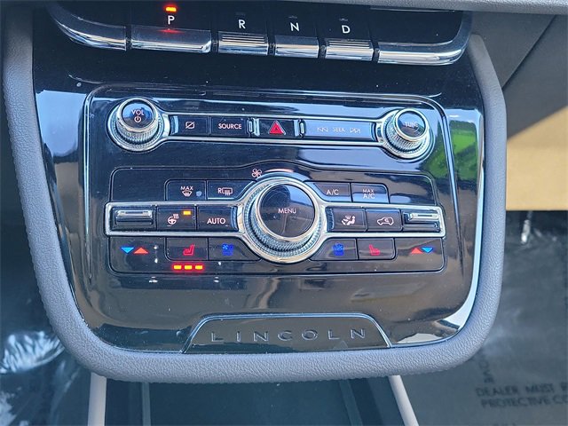 Used 2022 Lincoln Corsair FWD w/ Equipment Group 101A image 18
