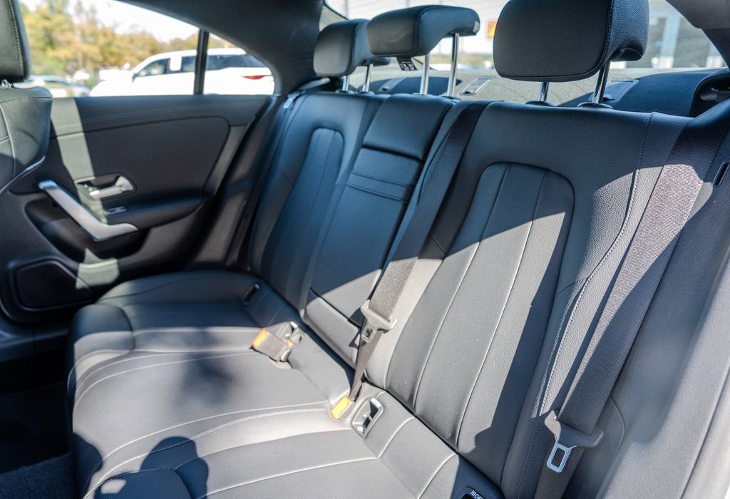 Used 2025 Mercedes-Benz CLA 250 image 18
