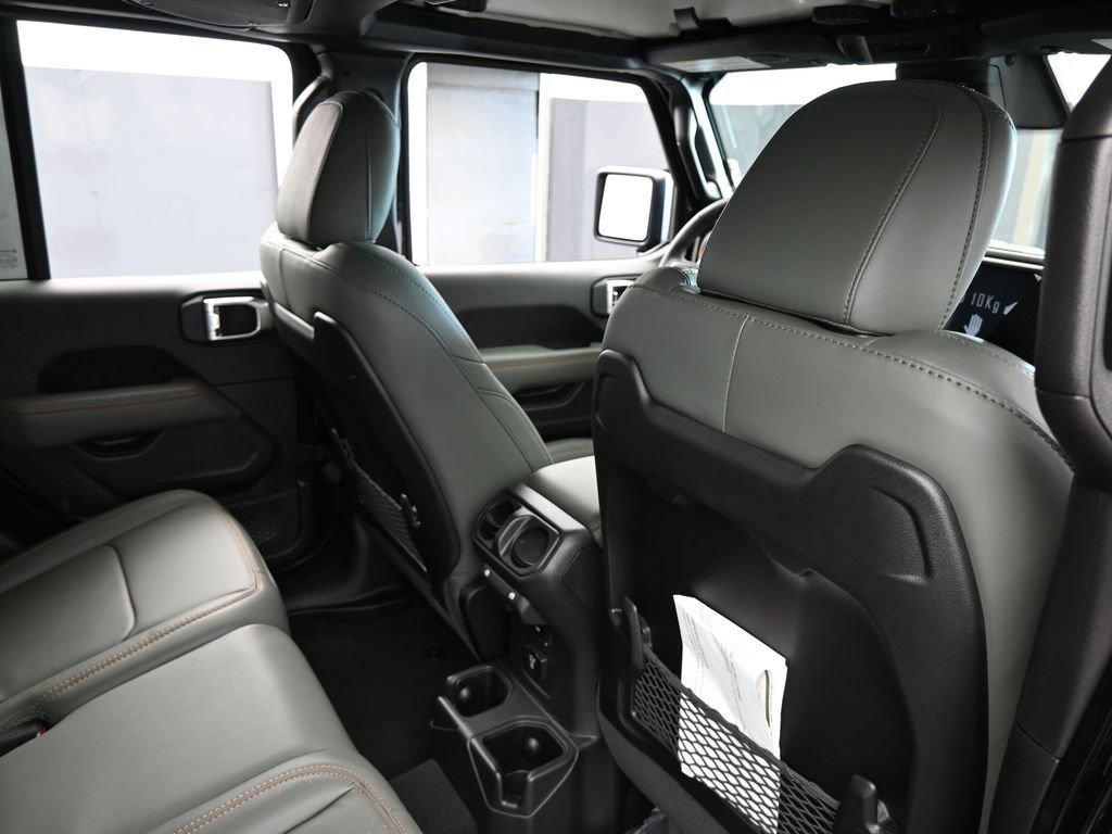 New 2026 Jeep Gladiator Mojave image 38