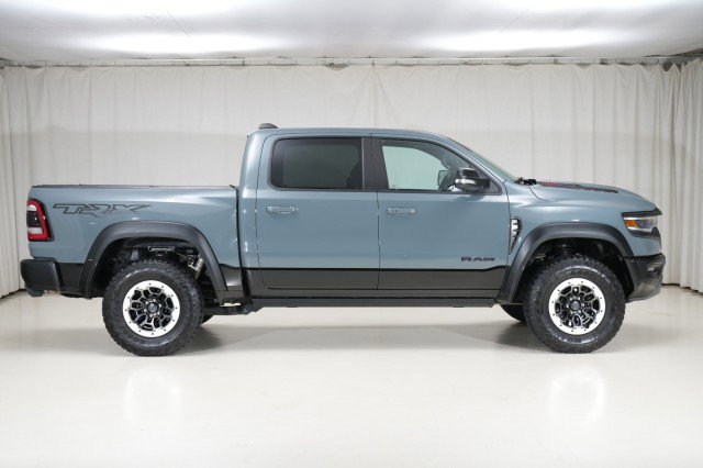 Used 2021 RAM 1500 TRX w/ TRX Lanuch Edition image 15