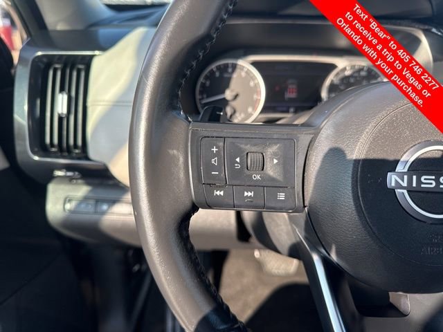 Used 2024 Nissan Pathfinder SV image 19