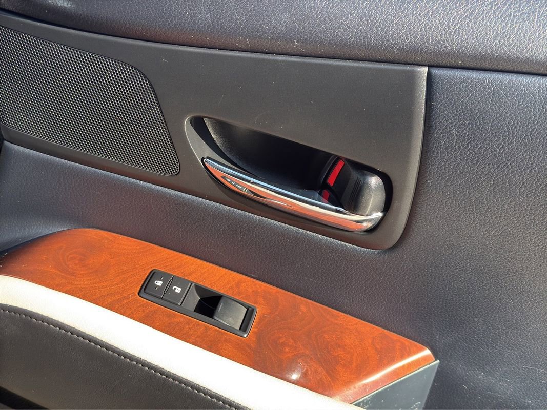 Used 2010 Lexus RX 450h AWD image 17