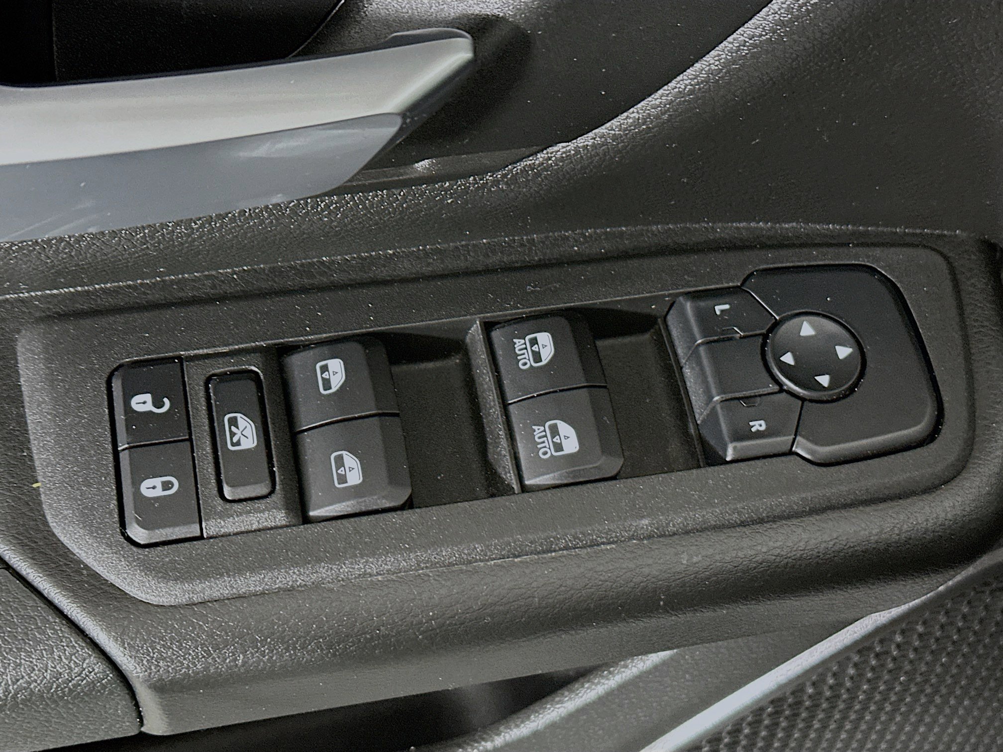 Used 2025 RAM 1500 Classic Warlock image 14