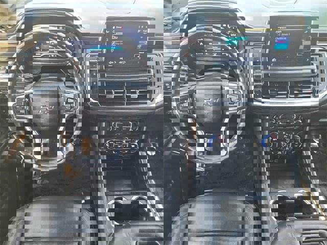 Used 2022 Chevrolet Tahoe Z71 w/ Luxury Package image 10