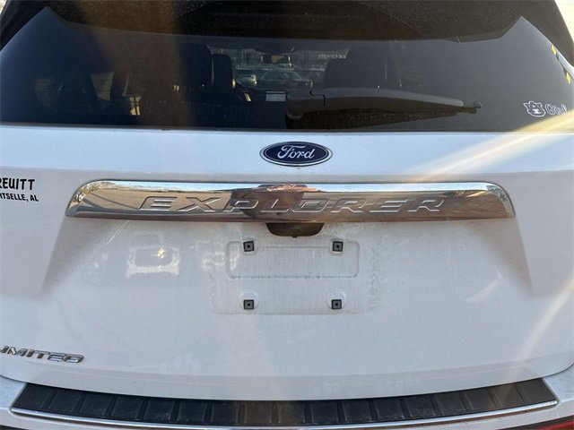 Used 2021 Ford Explorer Limited w/ Equipment Group 301A image 9