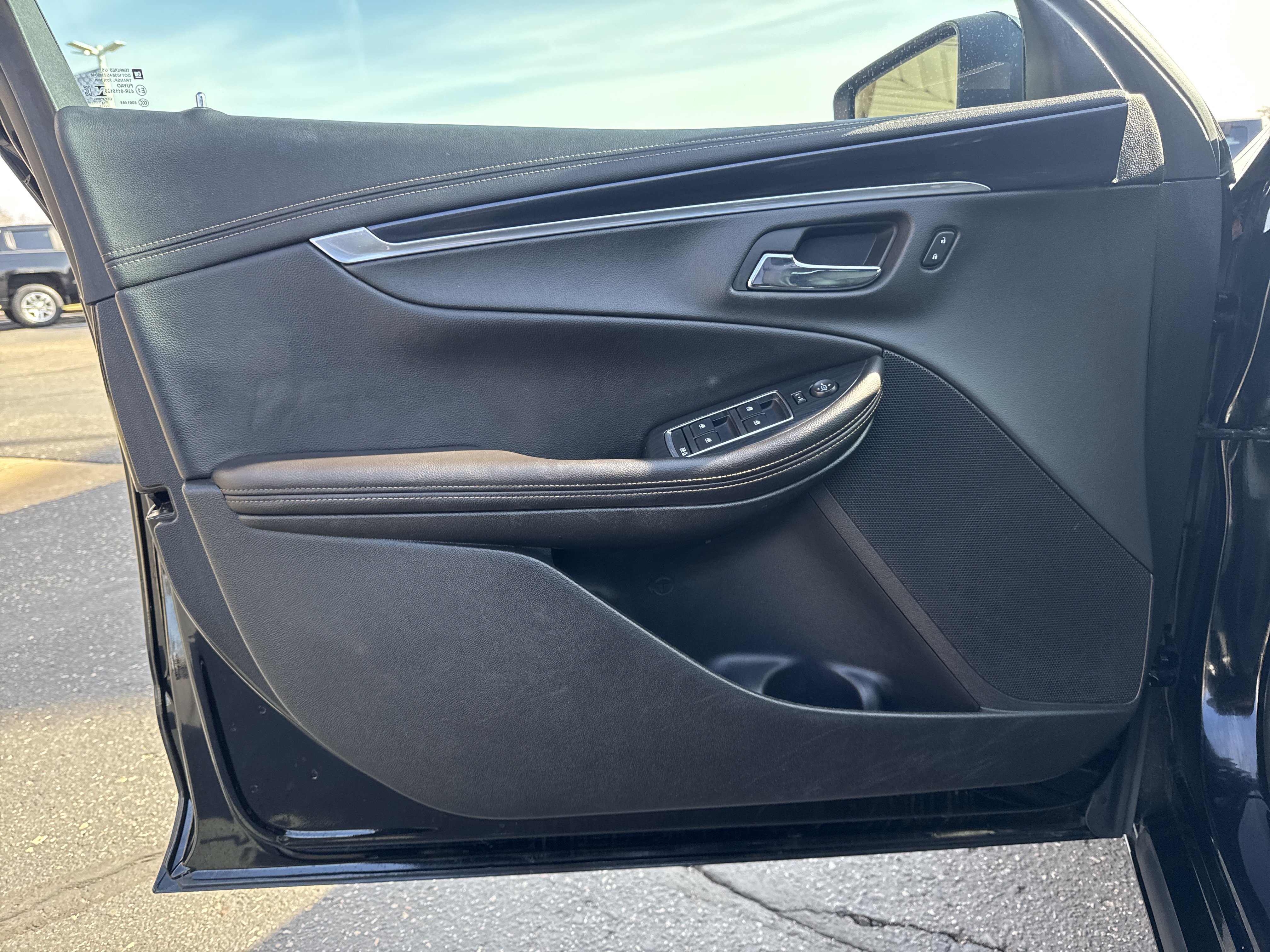 Used 2019 Chevrolet Impala LT image 13