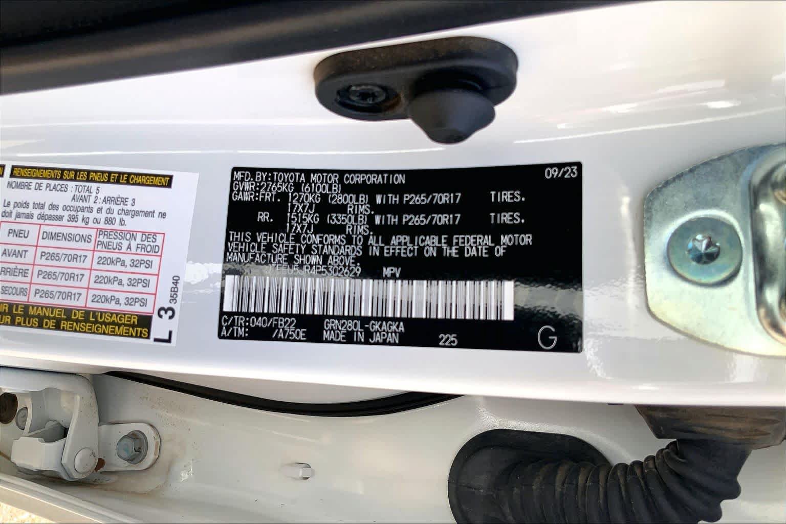 Used 2023 Toyota 4Runner SR5 RWD image 30