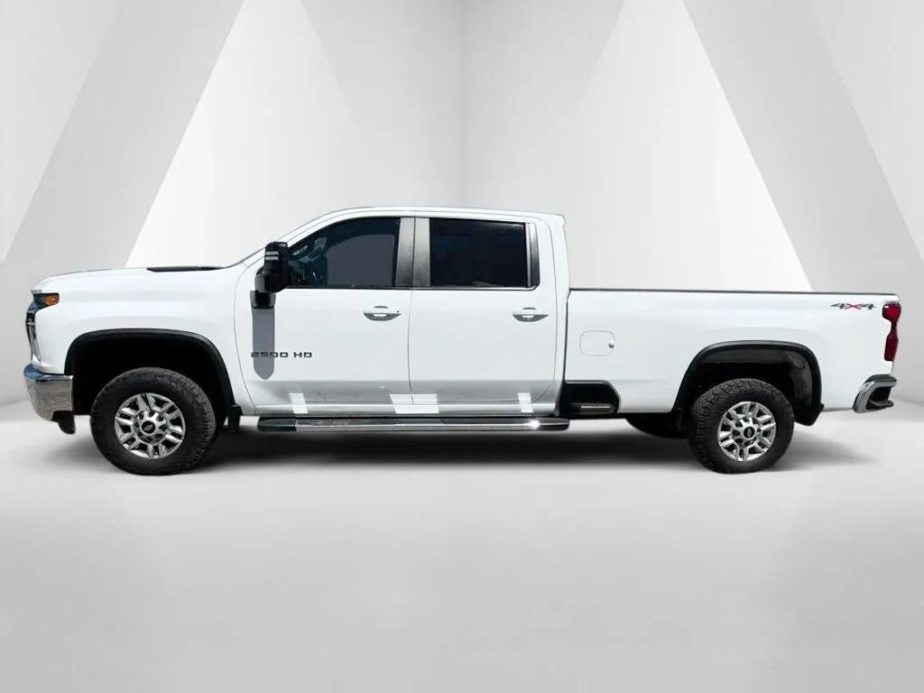 Used 2023 Chevrolet Silverado 2500 LT w/ Snow Plow Prep/Camper Package AWD/4WD image 4