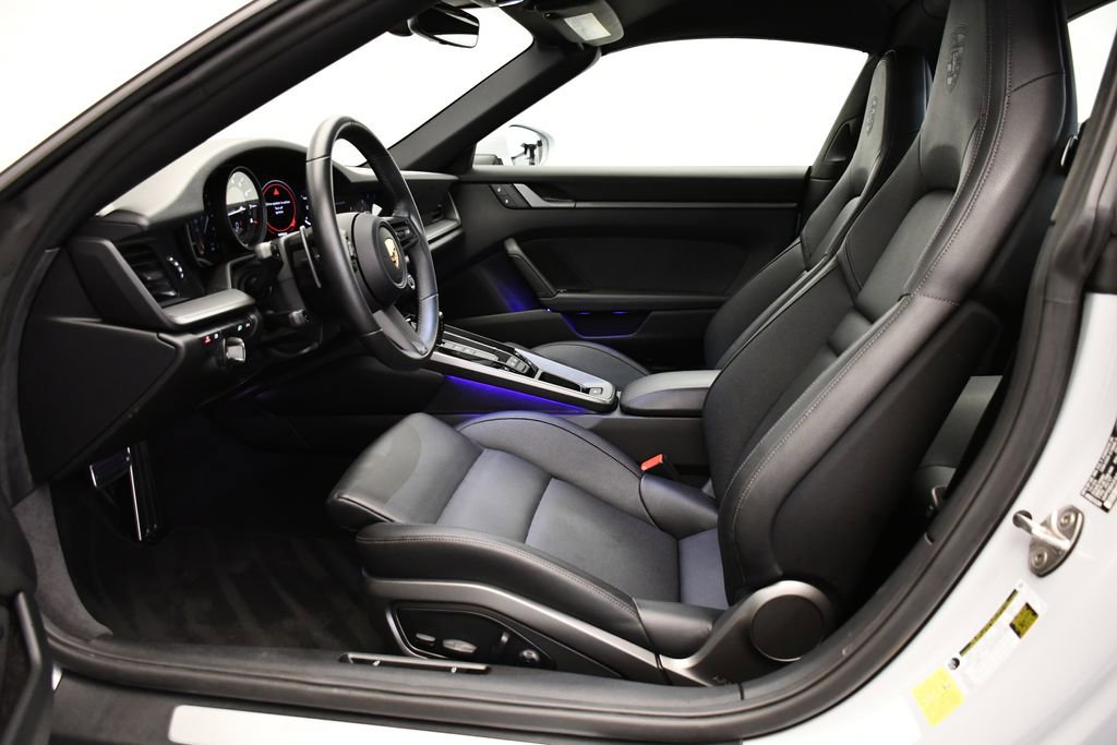 Certified 2024 Porsche 911 Targa 4 image 41