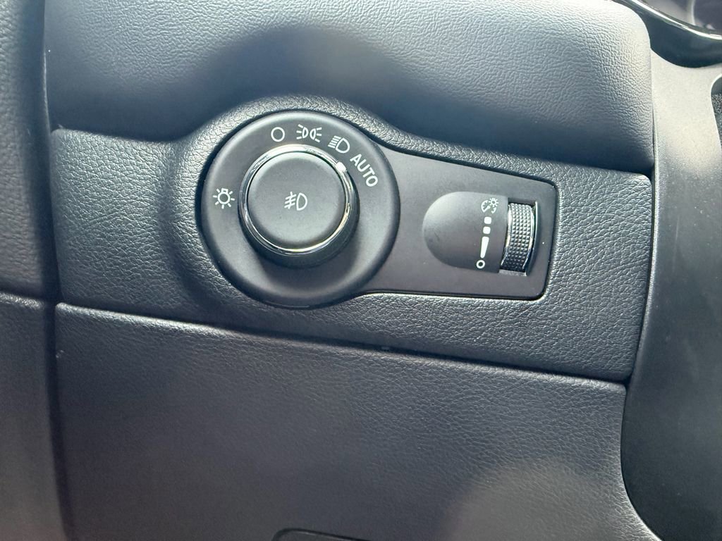 Used 2022 Dodge Durango R/T w/ Blacktop Package image 15