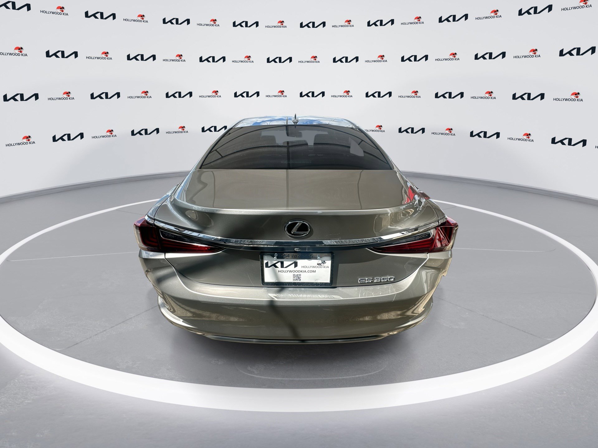 Used 2021 Lexus ES 350 image 7