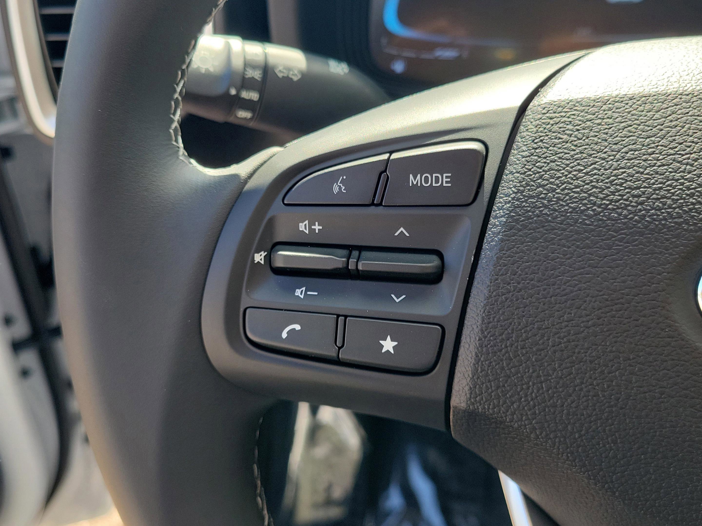 New 2026 Hyundai Venue SEL image 13