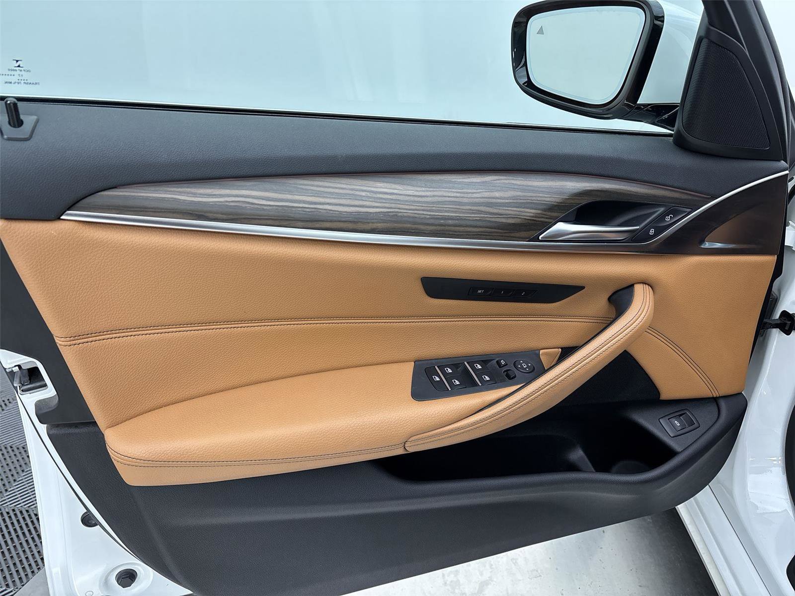 Used 2018 BMW 530i xDrive image 26