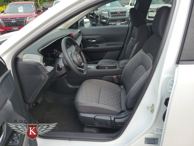 New 2026 Nissan Kicks SV w/ Cold Weather Package AWD/4WD image 10