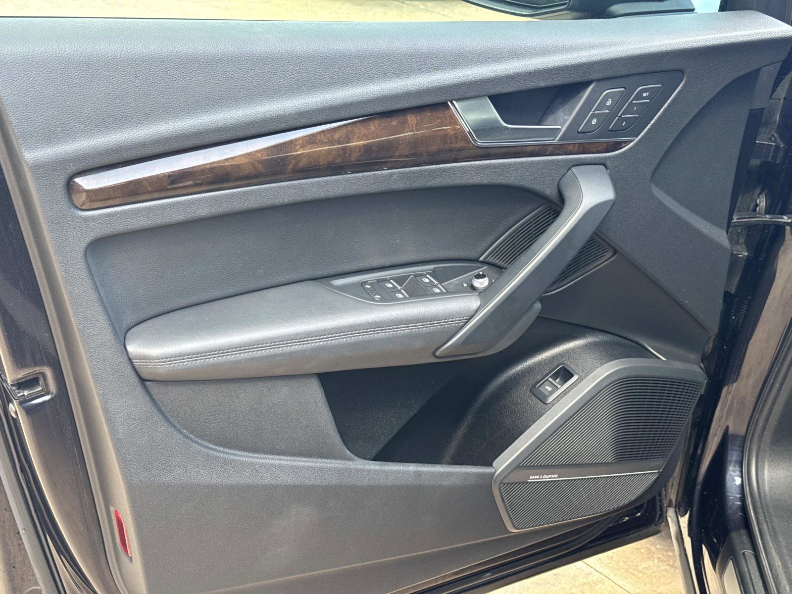 Used 2019 Audi Q5 2.0T Premium Plus w/ Premium Plus Package image 18