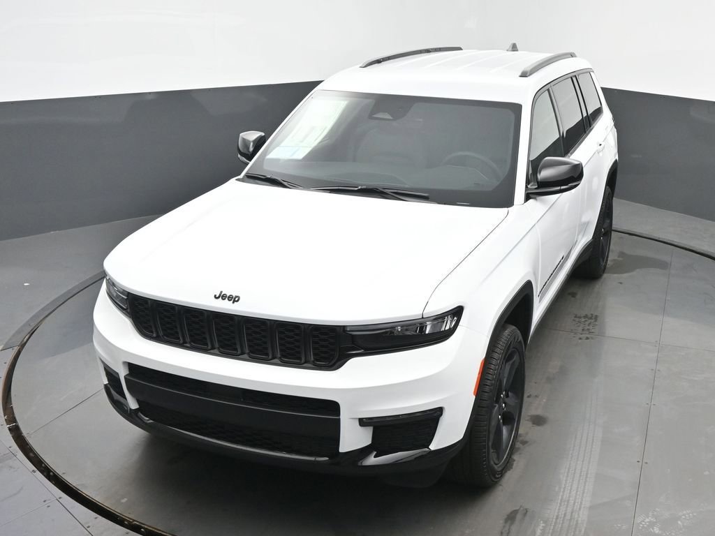 New 2025 Jeep Grand Cherokee L Limited image 40