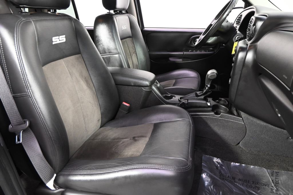 Used 2007 Chevrolet TrailBlazer SS AWD/4WD image 16