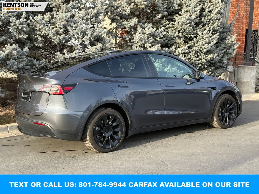 Used 2023 Tesla Model Y Long Range image 10