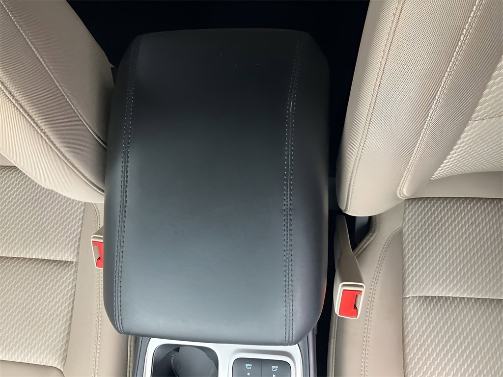 Used 2021 Ford Explorer 2WD image 26