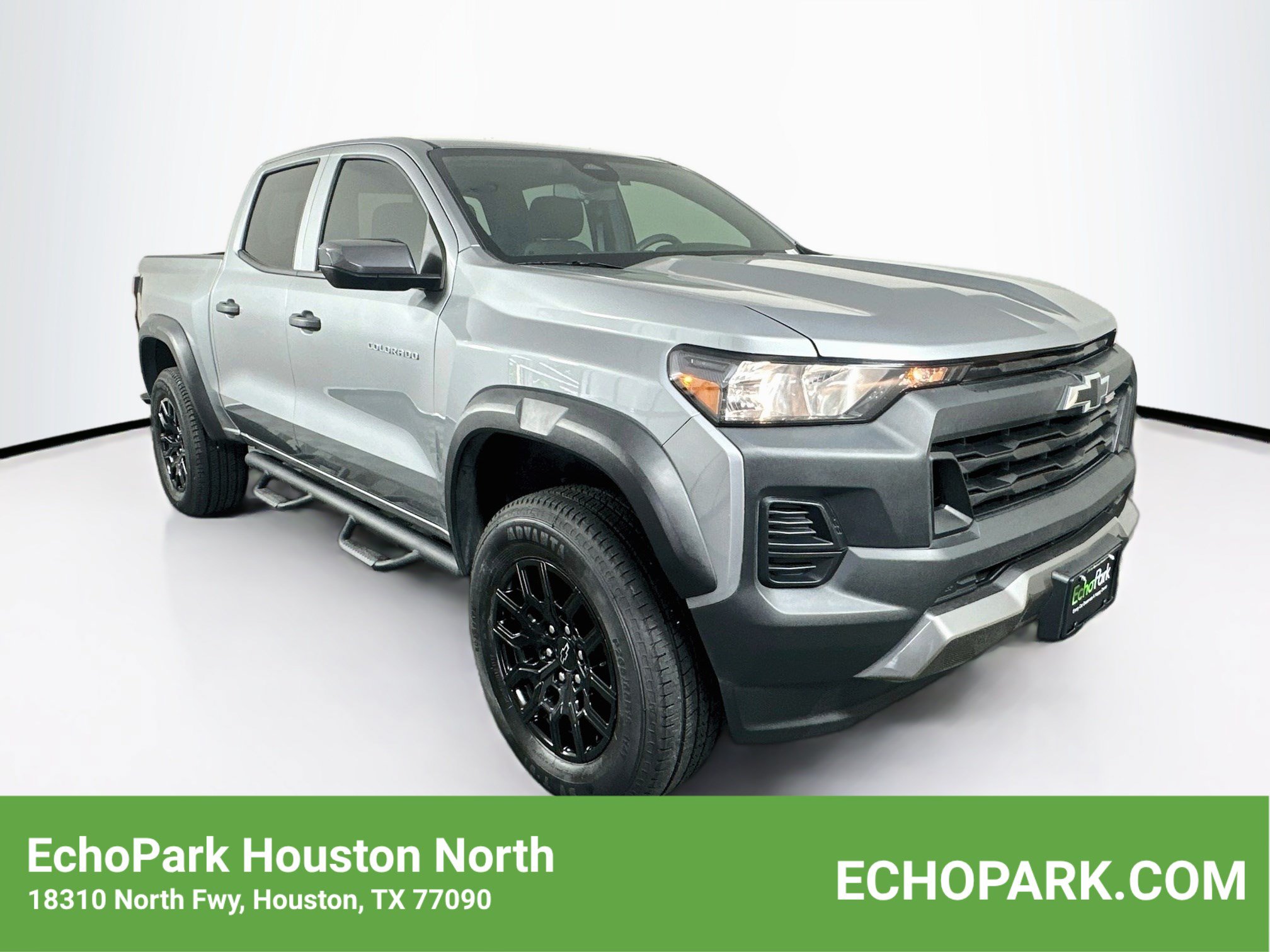 Used 2025 Chevrolet Colorado Trail Boss AWD/4WD image 1