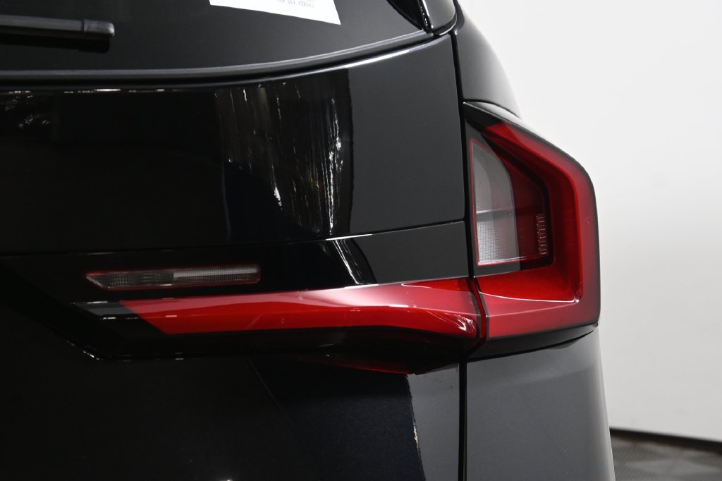 New 2027 BMW X1 xDrive28i AWD/4WD image 13