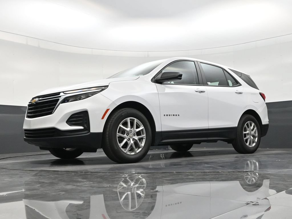 Used 2024 Chevrolet Equinox LS FWD image 20