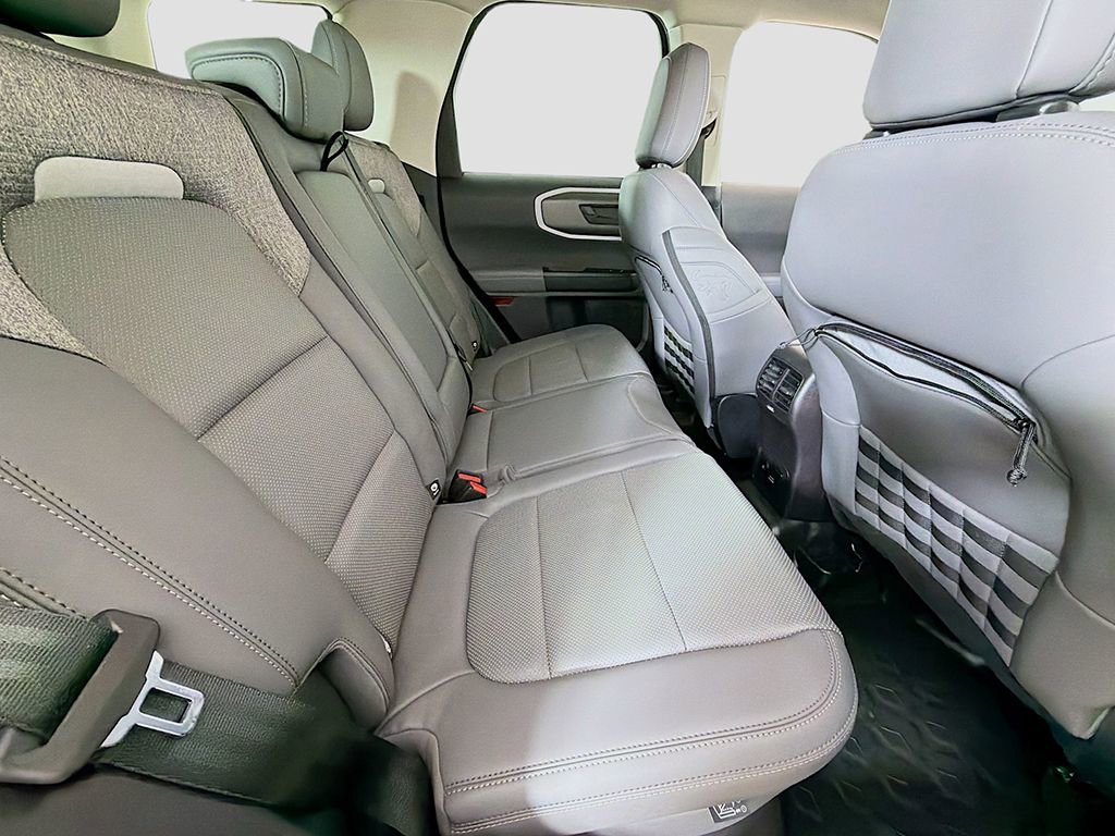 Used 2025 Ford Bronco Sport Badlands image 23