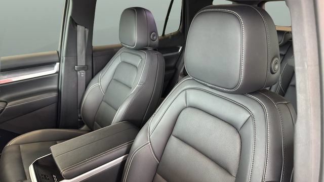 Used 2026 GMC Terrain Elevation w/ Elevation Premium Package AWD/4WD image 18