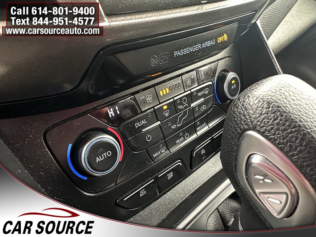 Used 2020 Ford Transit Connect XL image 9