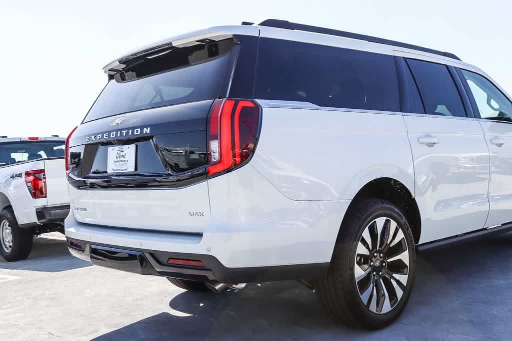 New 2027 Ford Expedition Max Platinum w/ Driver's Package AWD/4WD image 9