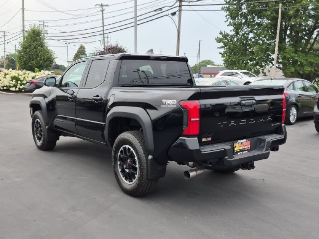 New 2026 Toyota Tacoma TRD Off-Road AWD/4WD image 5