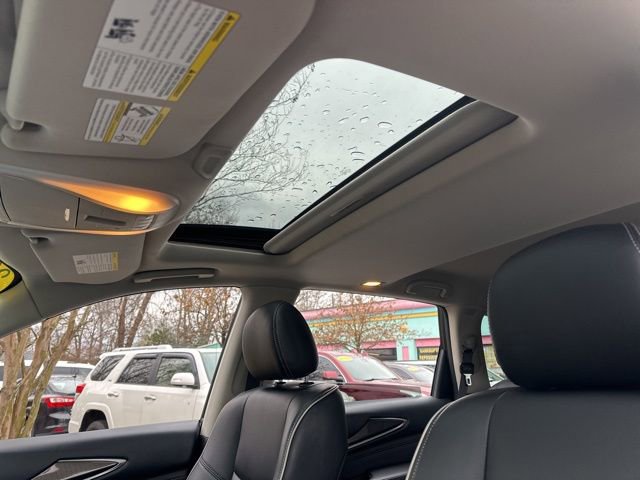 Used 2019 INFINITI QX60 Pure image 15