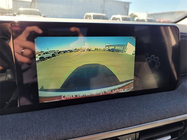 Certified 2025 Nissan Kicks SV w/ Illumination Package image 19