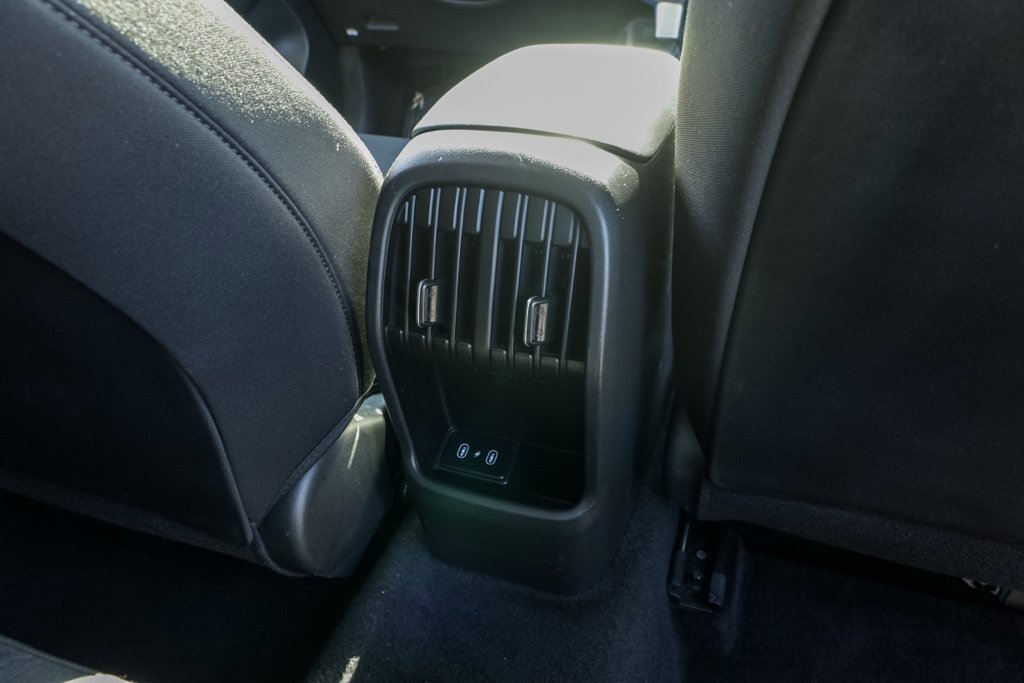 Used 2025 Hyundai Kona SEL FWD image 25