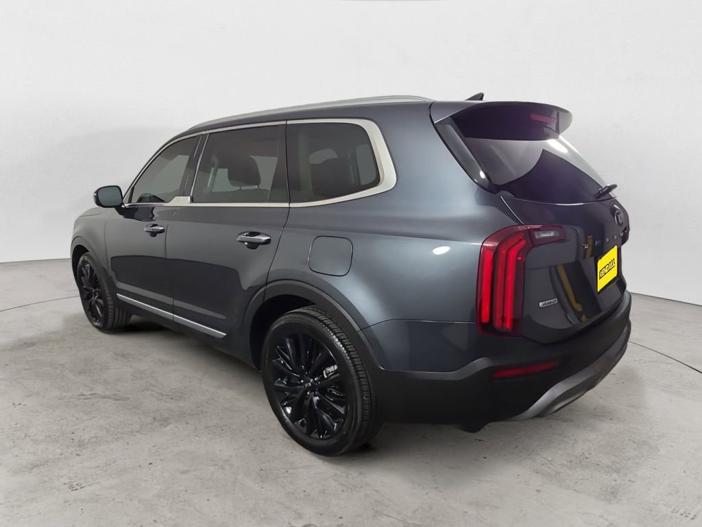 Used 2020 Kia Telluride SX w/ SX Prestige Package image 3