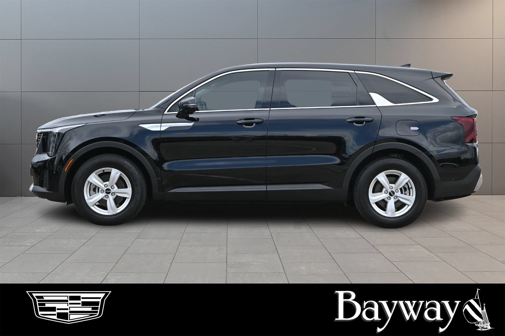 Used 2024 Kia Sorento LX FWD image 5