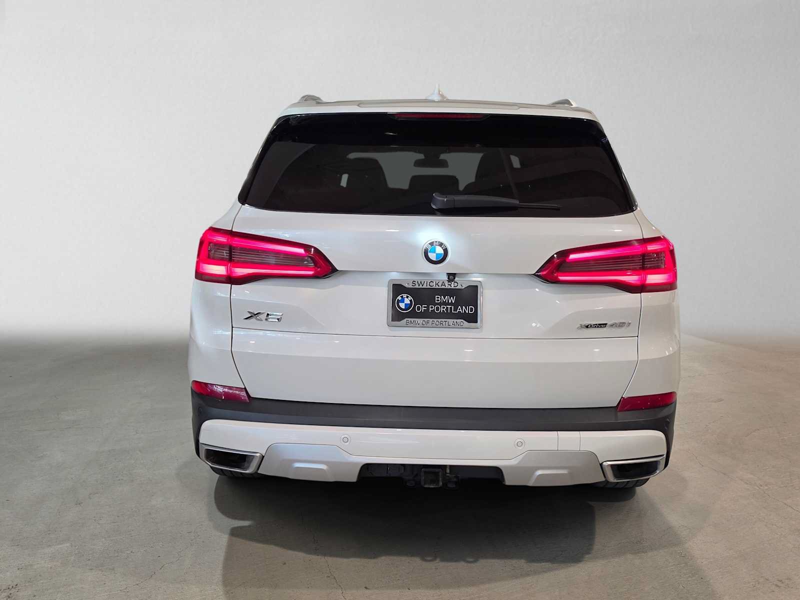 Used 2019 BMW X5 xDrive40i w/ Premium Package AWD/4WD image 4