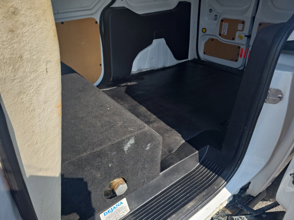 Used 2016 Ford Transit Connect XL image 13