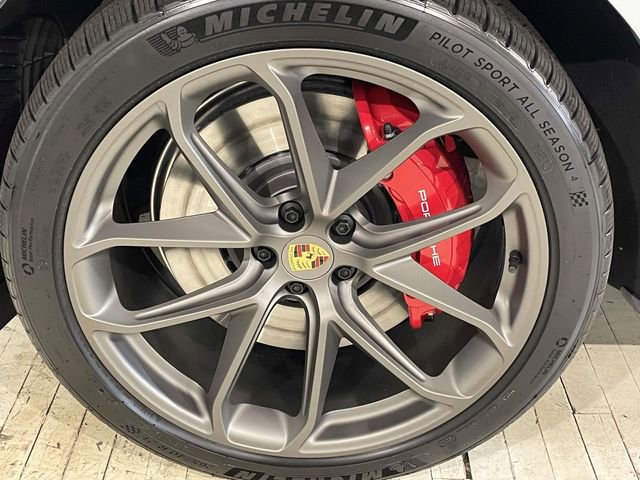 New 2026 Porsche Macan GTS image 11