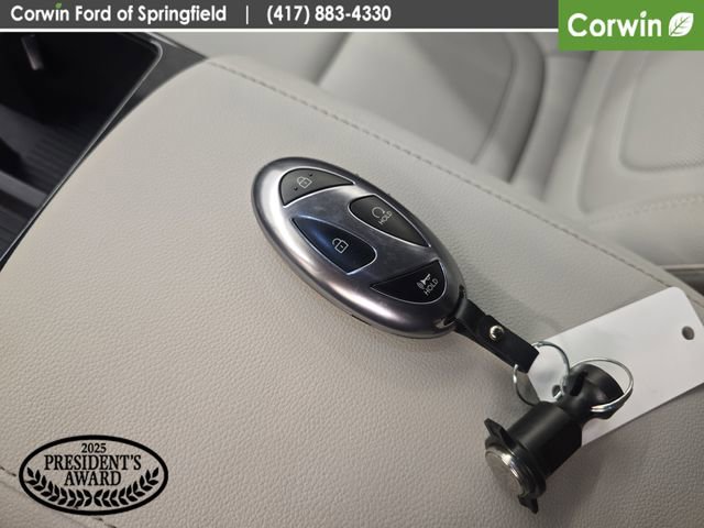 Used 2025 Hyundai Tucson Limited image 28