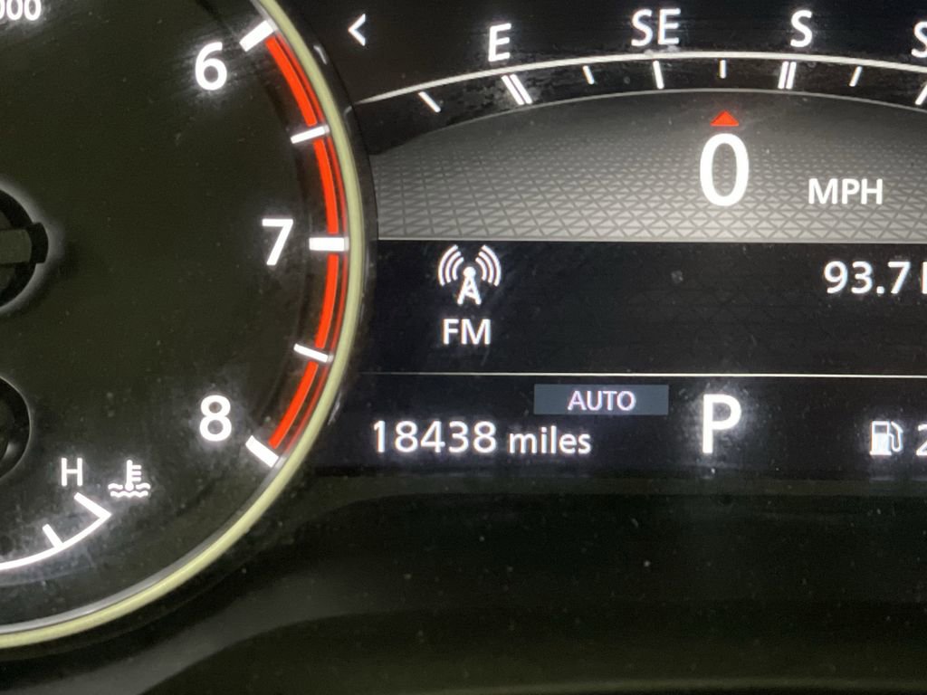 Used 2023 Nissan Rogue SL w/ SL Premium Package image 6