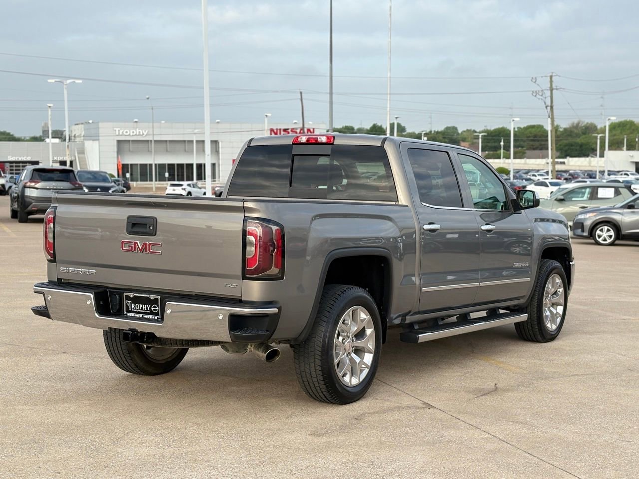Used 2017 GMC Sierra 1500 SLT image 8