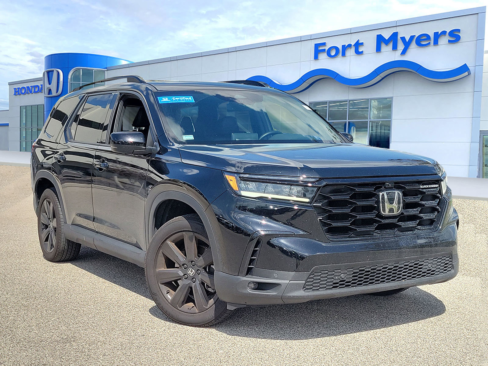 Certified 2025 Honda Pilot Black Edition