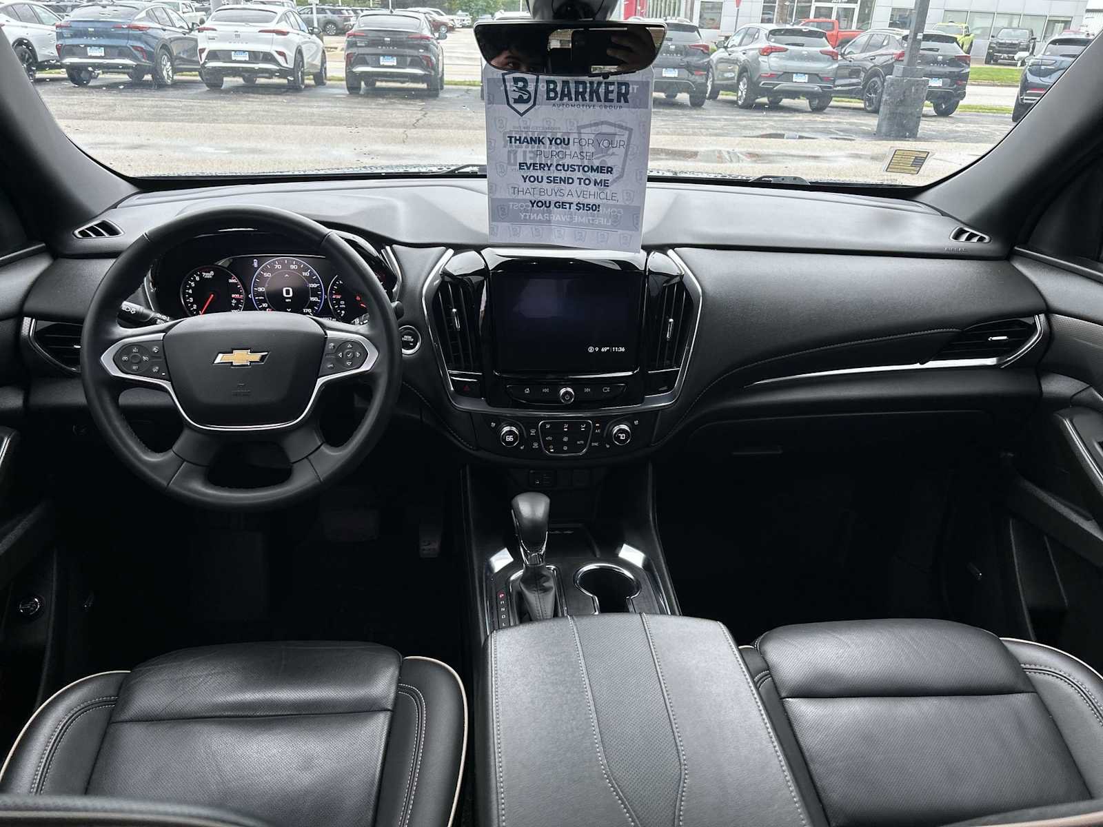 Used 2023 Chevrolet Traverse Premier AWD/4WD image 21