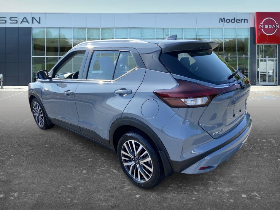 Certified 2022 Nissan Kicks SV FWD image 6