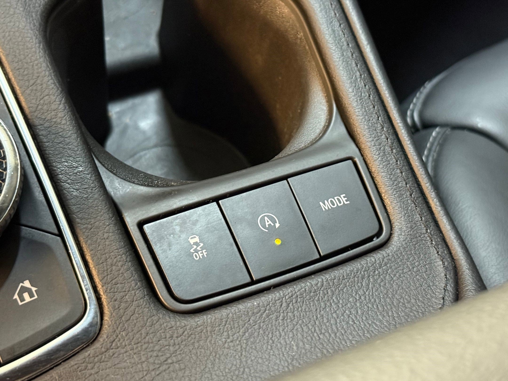 Certified 2023 Cadillac XT4 Premium Luxury image 31