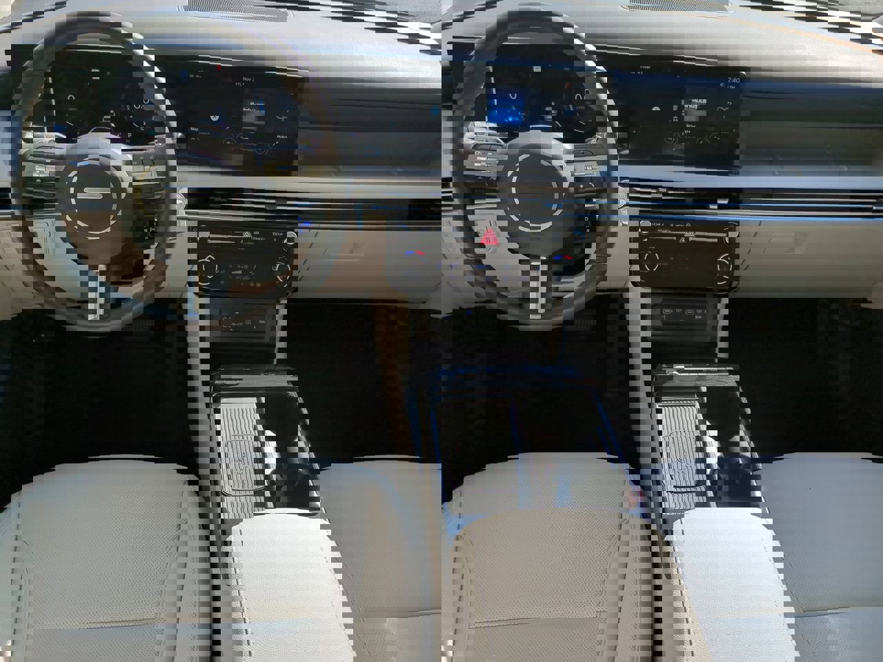 Certified 2025 Hyundai Tucson SEL image 15