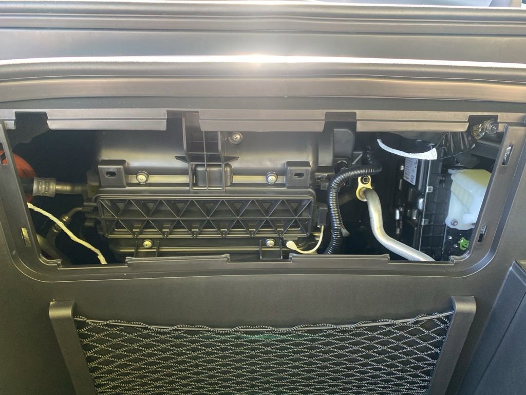 New 2026 Kia EV9 Light image 12