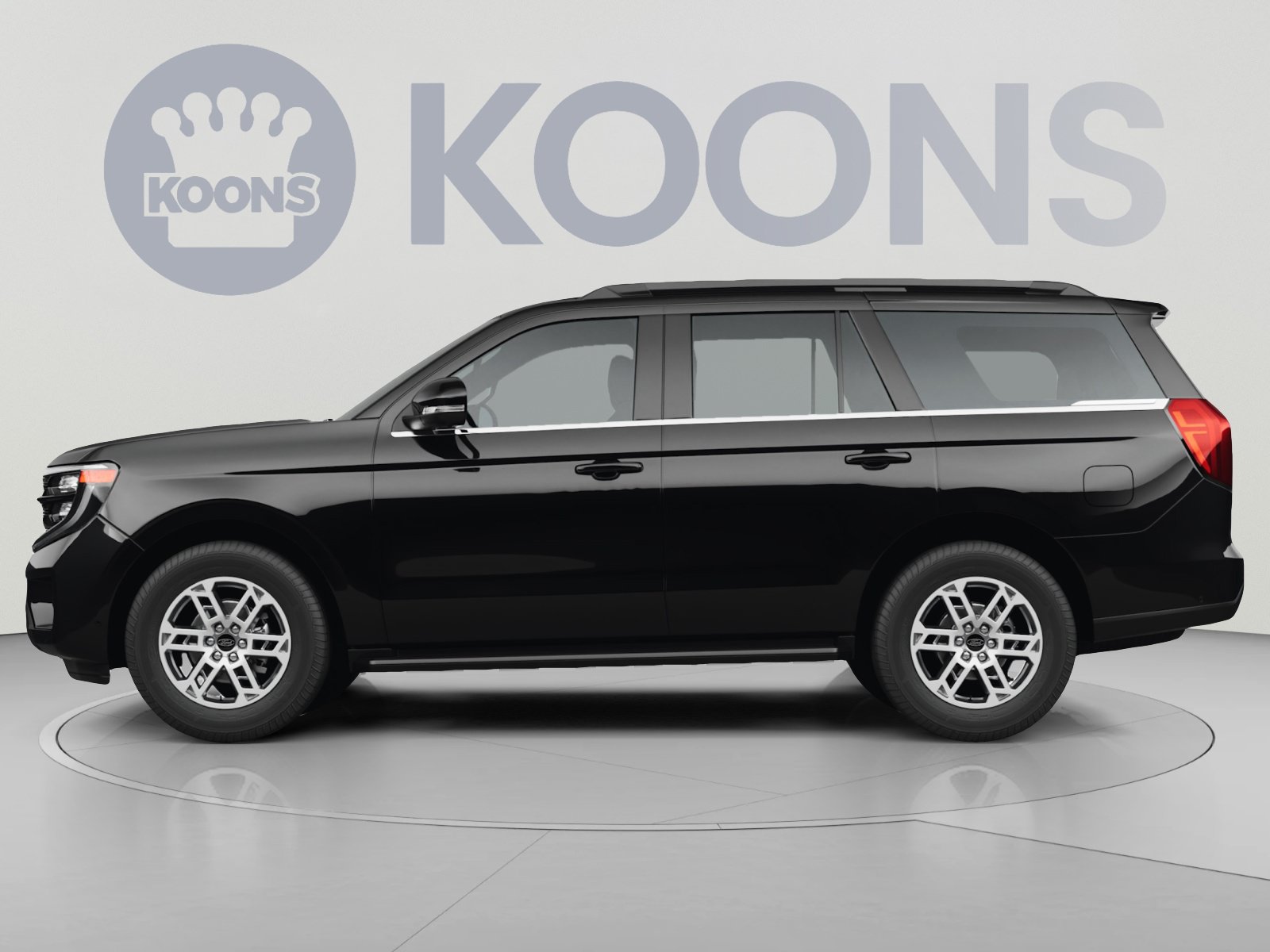 Used 2025 Ford Expedition Active AWD/4WD image 2